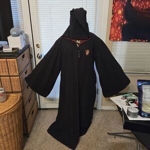 Universal Studios Harry Potter Gryffindor Robe
